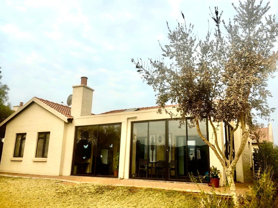 3 Bedroom Property for Sale in La Camargue Private Country Estate North West